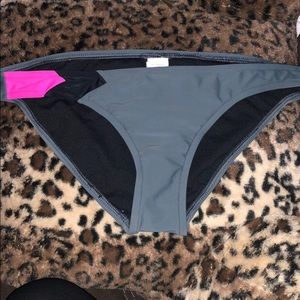 NWOT Xhilaration gray bikini bottom XL